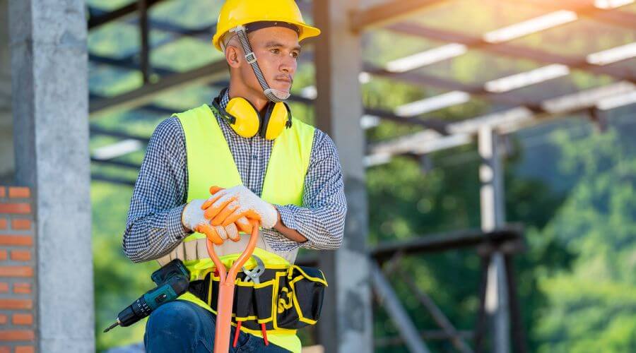Expert flood damage restoration services in Kenney, IL